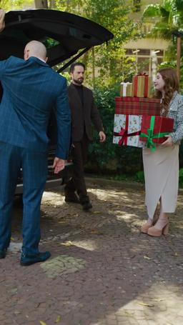 Casamento Blindado: Um Contrato de Natal episode 5