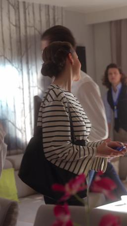 O Modelo Atraente é um CEO Bilionário episode 8