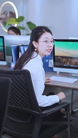 The Substitute Wife is a Hidden Heiress episode 17