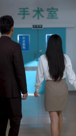 她死後薄爺跪在墓碑前哭成狗 episode 62