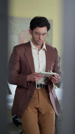 Menemani Dokter Miliader Kejam episode 20