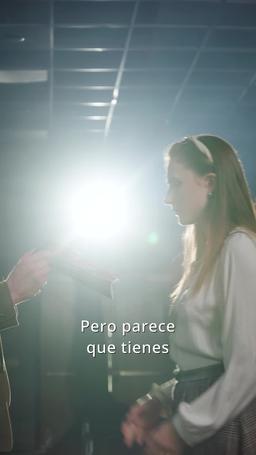 Me Rindo ante mi Profesor trailer