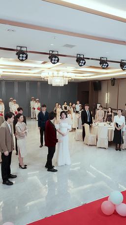 休妻宴上絕美千金向我求婚 episode 9