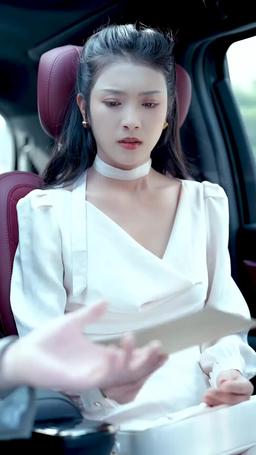 殘疾大佬掐腰吻 episode 45