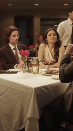 حبي في باريس episode 18