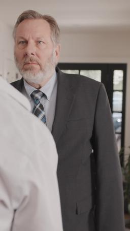 My Loser Daddy is a Big Shot episode 16