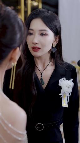 Rewriting Destiny: An Heiress's Comeback episode 11
