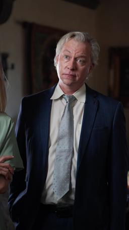 Minggir, Akulah Sang Raja Berita episode 61