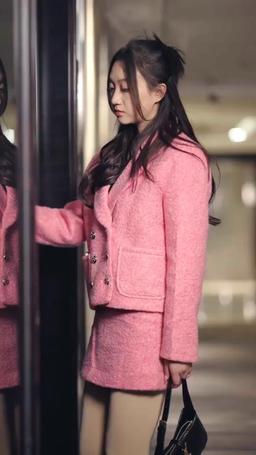 新婚夜，傻子老公抱緊我 episode 28