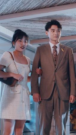 The Thorn Beneath the Silk episode 11