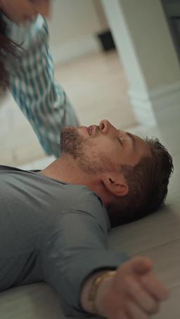 Berpura-puralah Sampai Kamu Mencintaiku episode 33