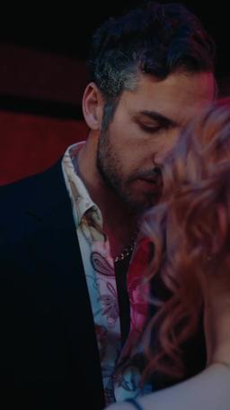 Apaixonando-me pelo pai mafioso do meu ex episode 8