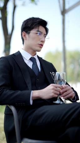 閃婚後被傅爺寵上天 episode 23