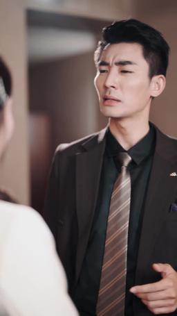 Sewa Pacar Palsu,  Ternyata Dia CEO Rahasia?! episode 4
