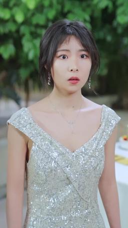 閃婚成寵首富大佬愛上我 episode 35