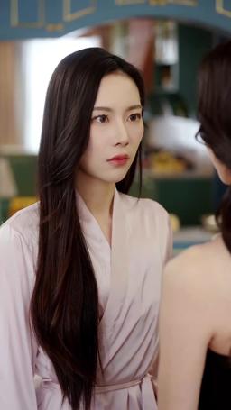 The Woman Behind the Canvas episode 18