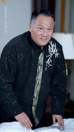 被讀心的我成了團寵少爺（原名：偷聽真少爺心聲三個姐姐追著寵） episode 17
