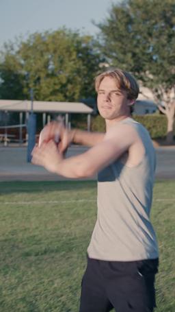 O Quarterback Perdido Retorna episode 64