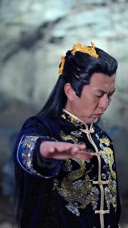 龍崽崽三歲半新年送福到 episode 51