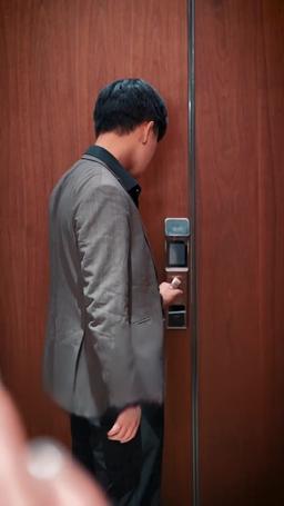 婚淺情深之總裁的天價前妻 episode 63