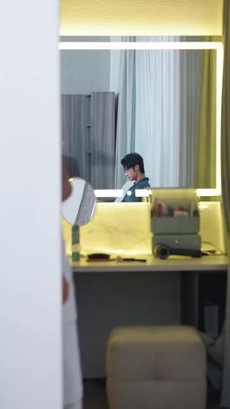 Contrato de amor com o tio cadeirante do meu noivo episode 32