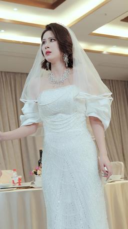 休妻宴上絕美千金向我求婚 episode 12