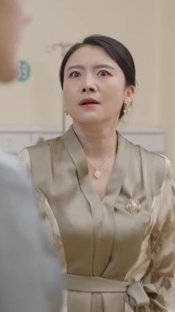 Crimson Heiress episode 23