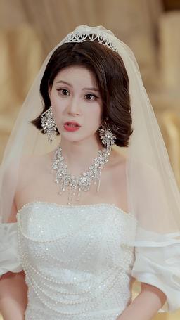 休妻宴上絕美千金向我求婚 episode 13