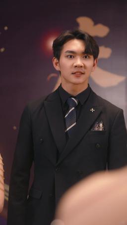 甩掉渣男後我被三個哥哥寵上天 episode 11
