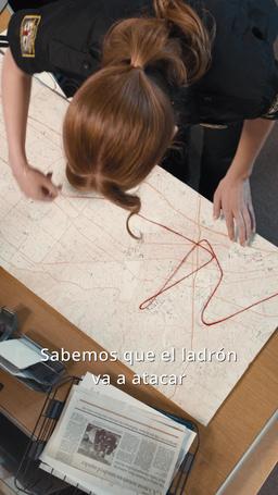 Sra. Detective y Sr. Ladrón trailer