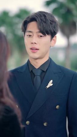 傅少的閃婚甜妻 episode 5