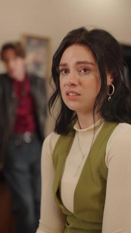 Hillbilly Girlie Se Casa con un Multimillonario episode 64