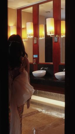 ราชินีผู้หลั่งน้ำตา episode 25